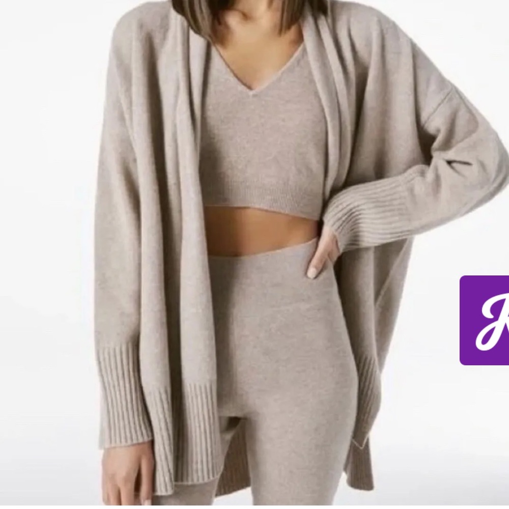 Frame Cashmere Loungewear set